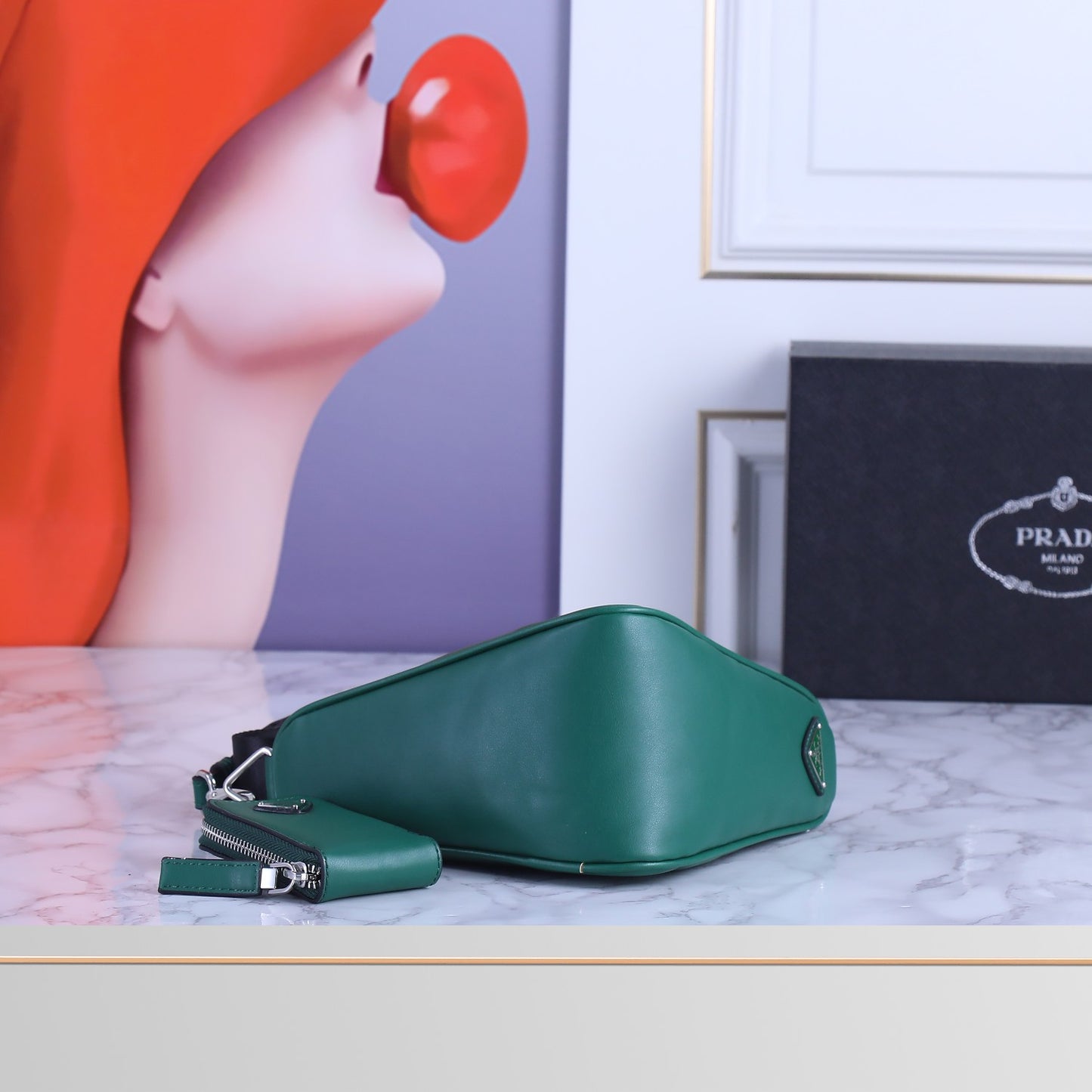 1XPD82BDE Stylish leather bag 