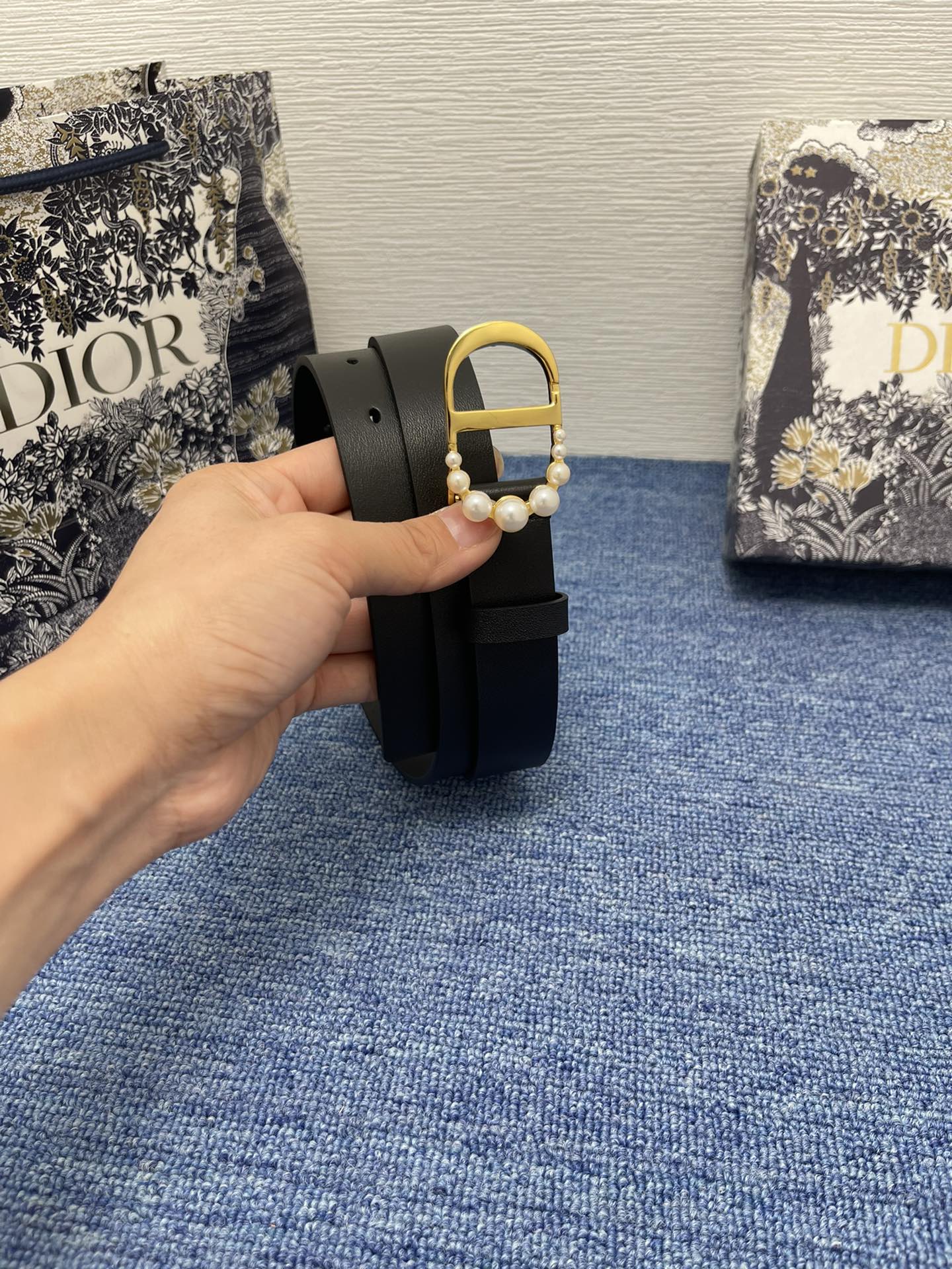 155RD199PDE Stylish  High quality belt With full package