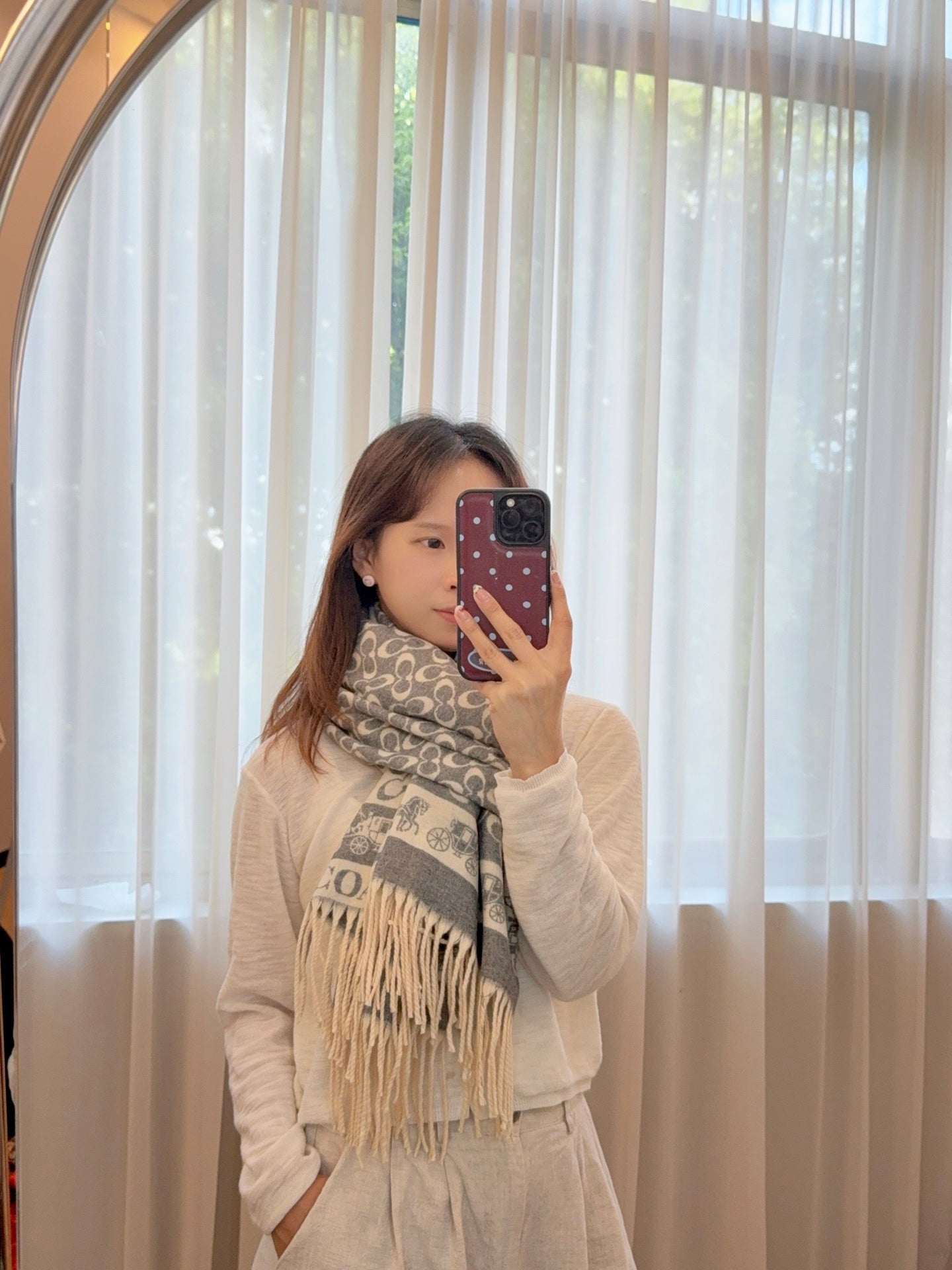 185ZH67WDE Stylish Winter Scarves