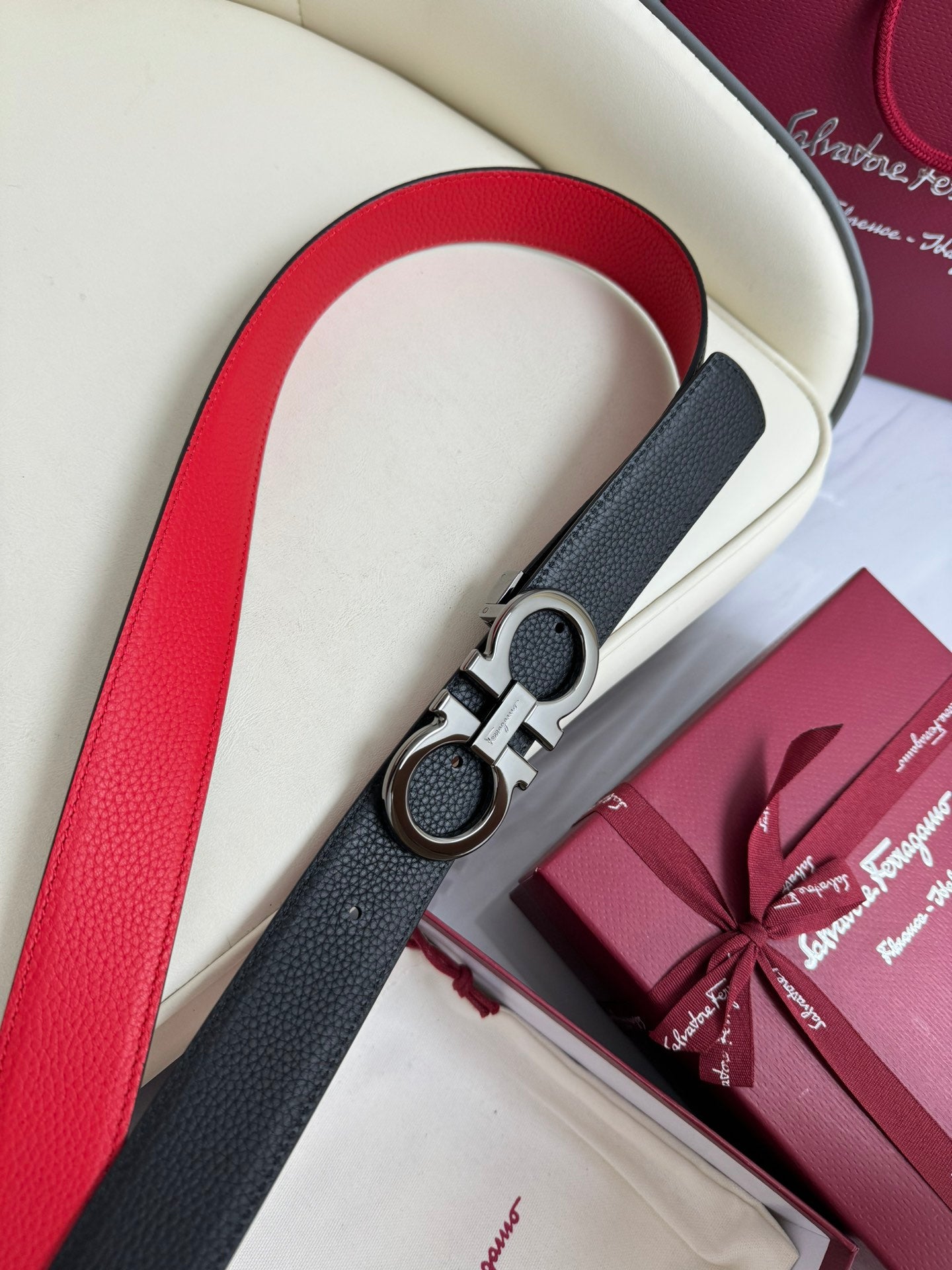 1WK175PDE Stylish  High quality belt With full package