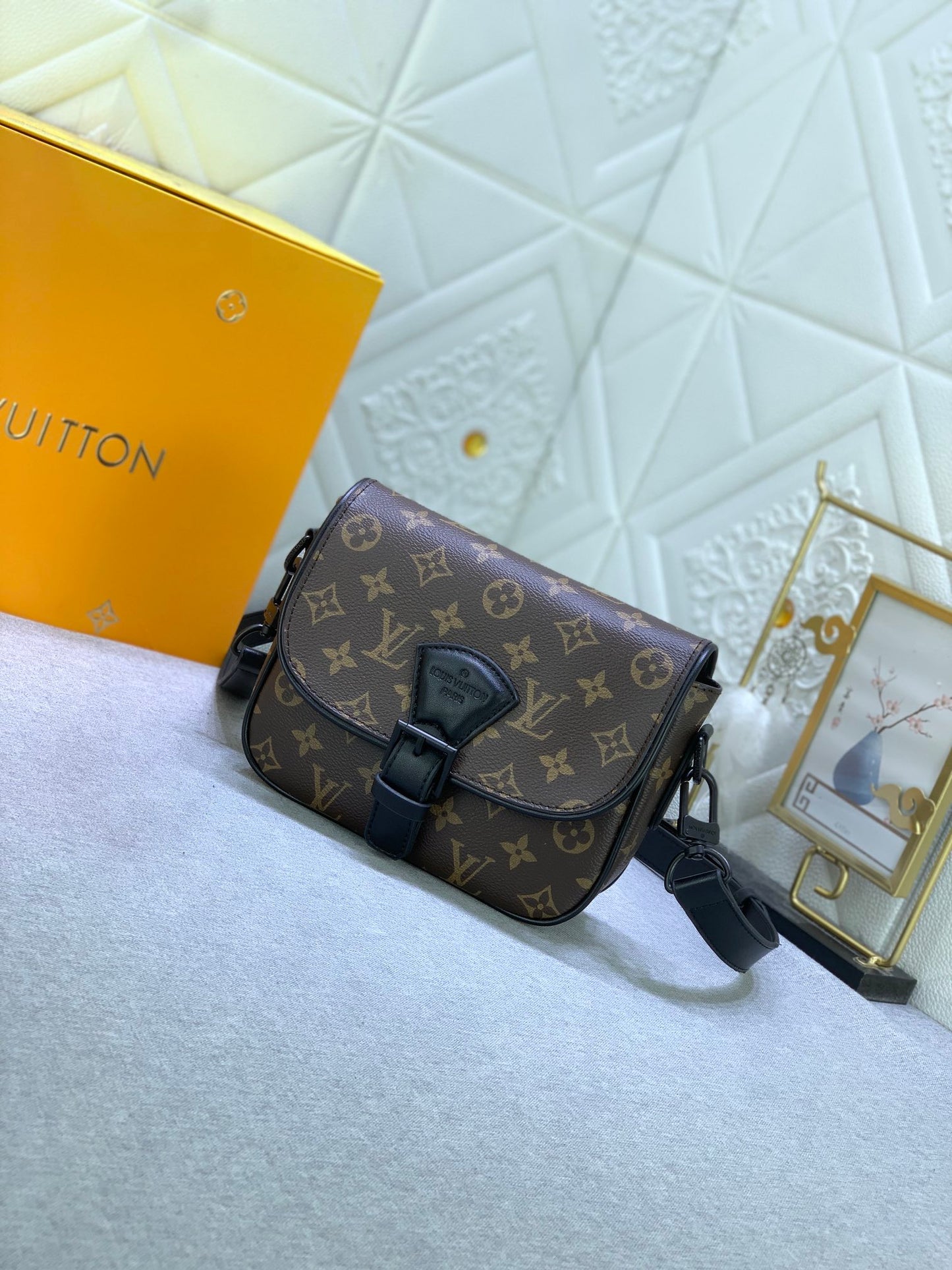 2XC475BDE Stylish leather bag