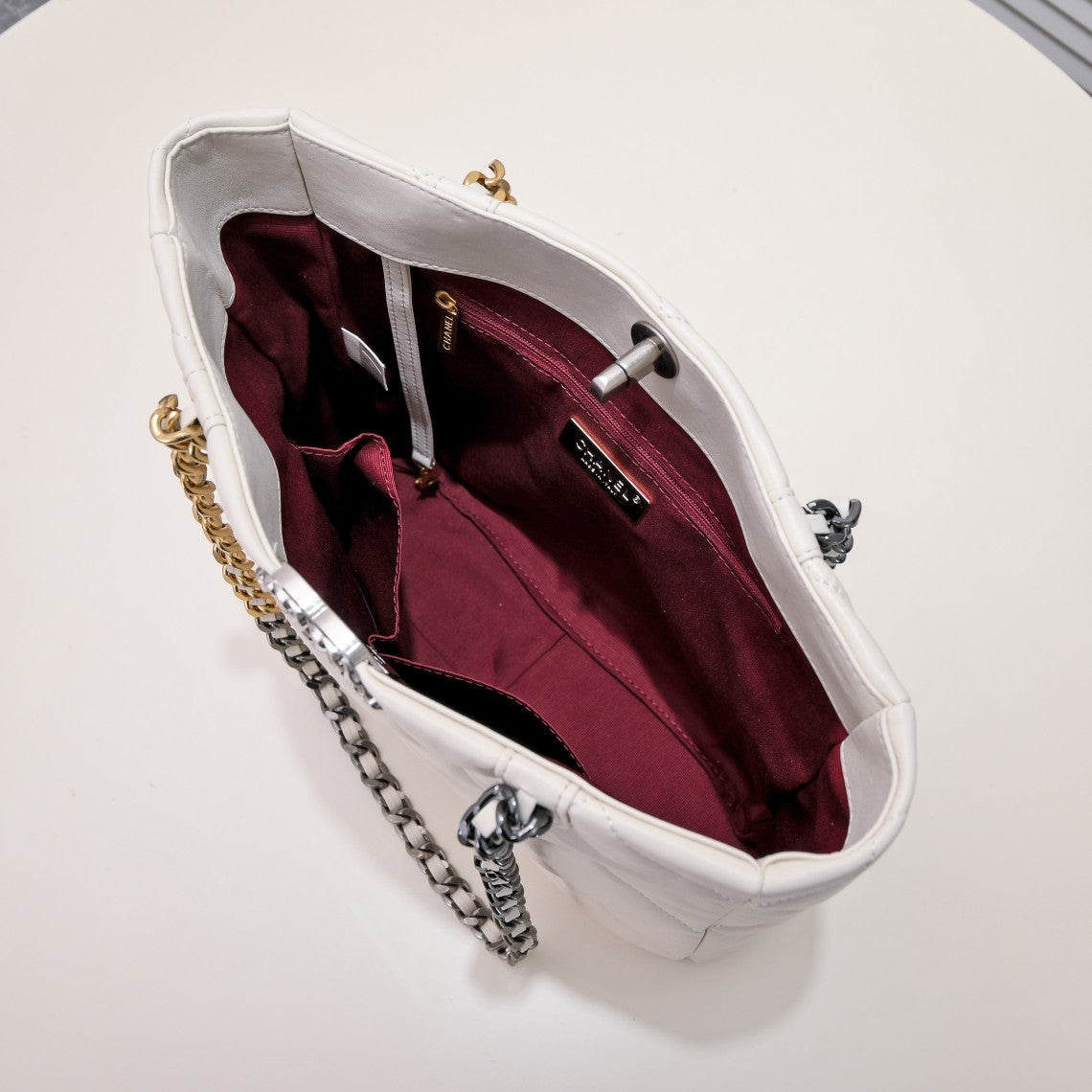 1XC41BDE Stylish leather bag 