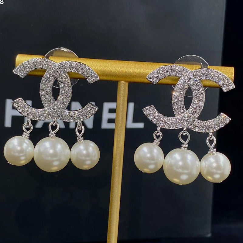 1YC412EDE Stylish Earrings