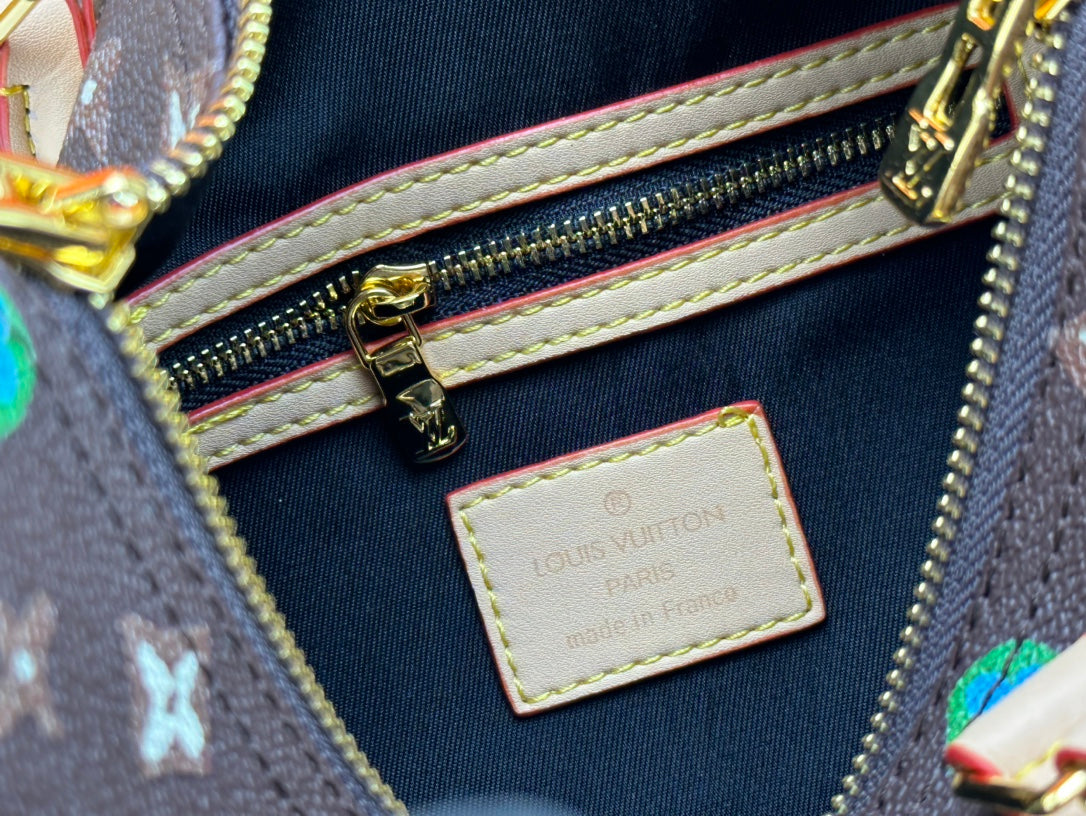 1XE408BDE Stylish leather bag