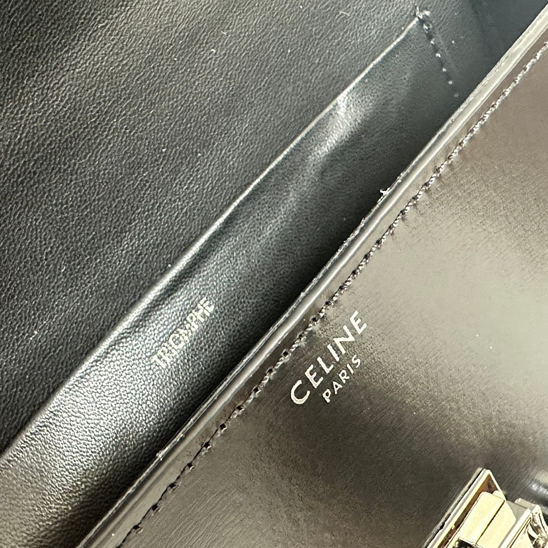 1XCL286BDE Stylish leather bag 