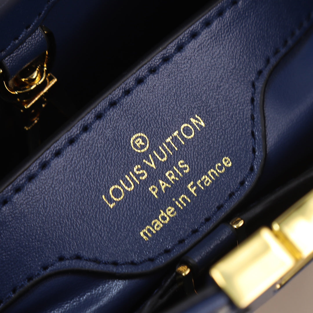 1XE441BDE Stylish leather bag