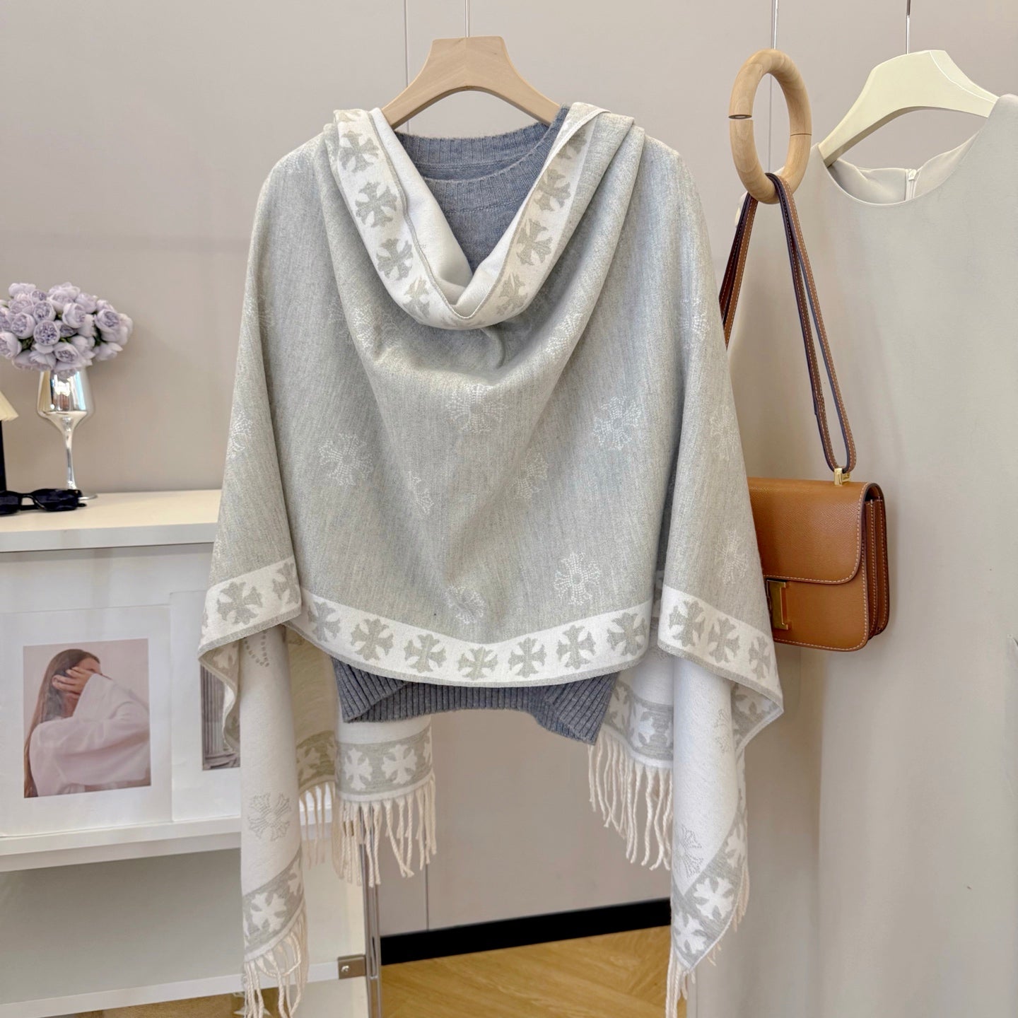 185ZA33WDE Stylish Winter Scarves