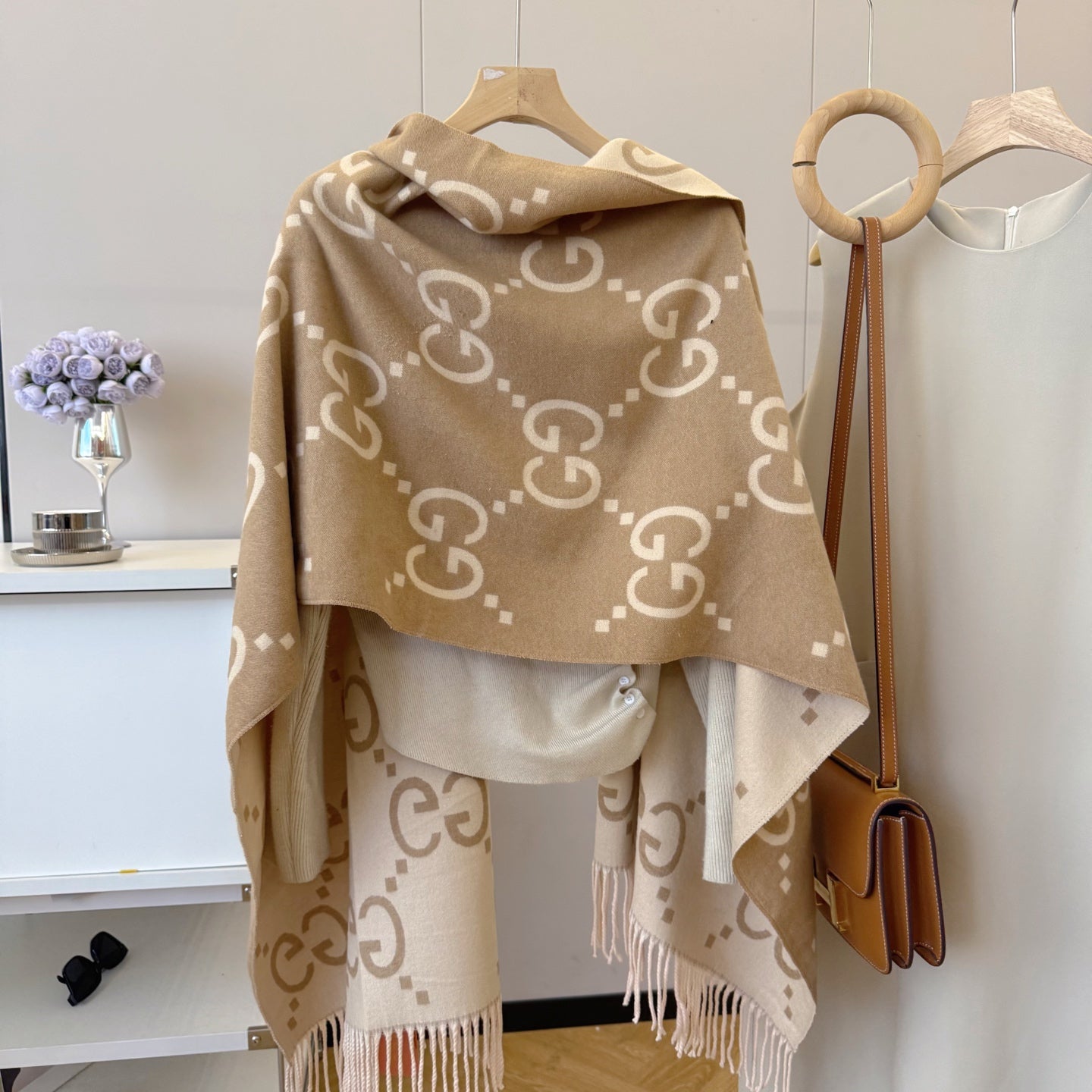 185ZB30WDE Stylish Winter Scarves