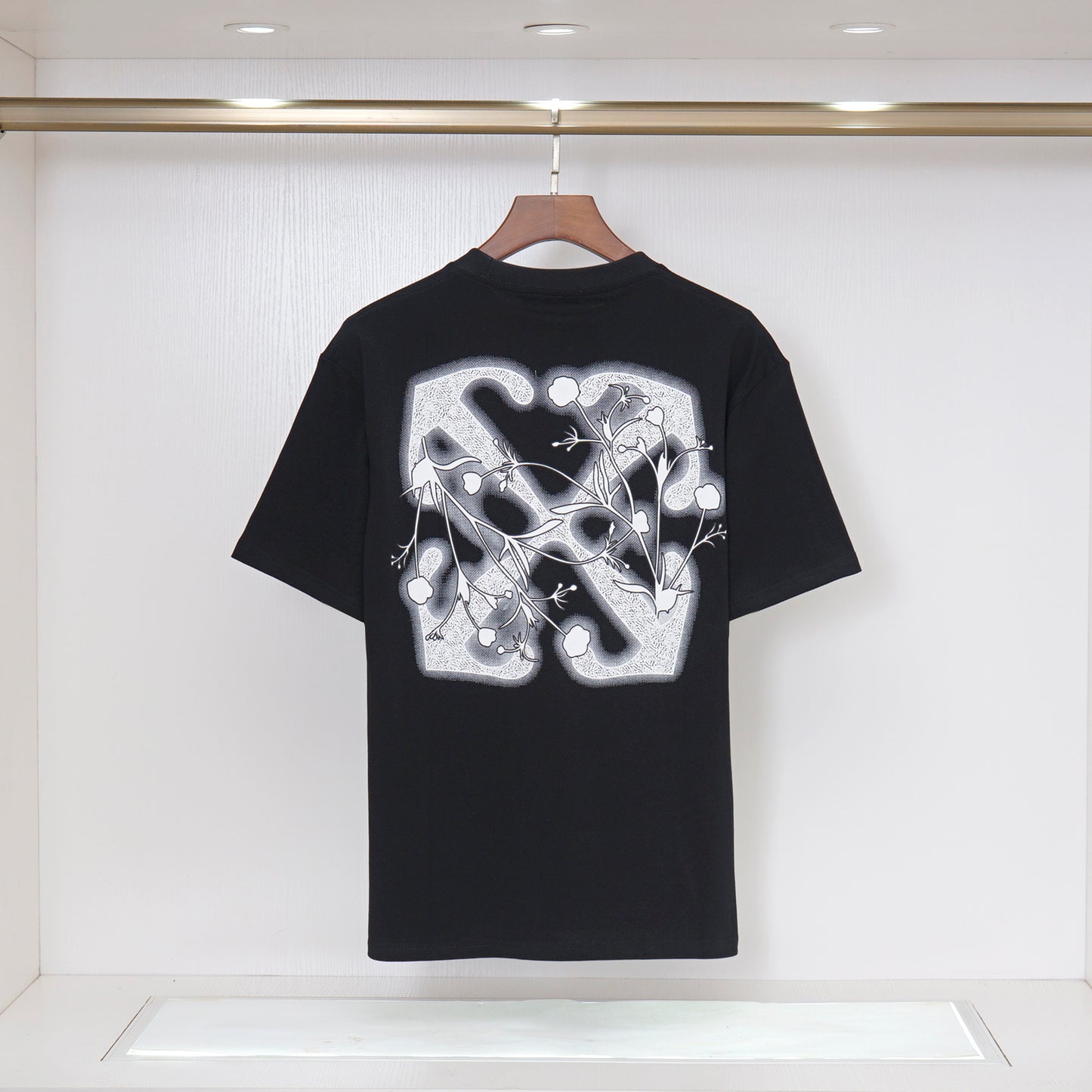 145RA211UDE Stylish T-shirt