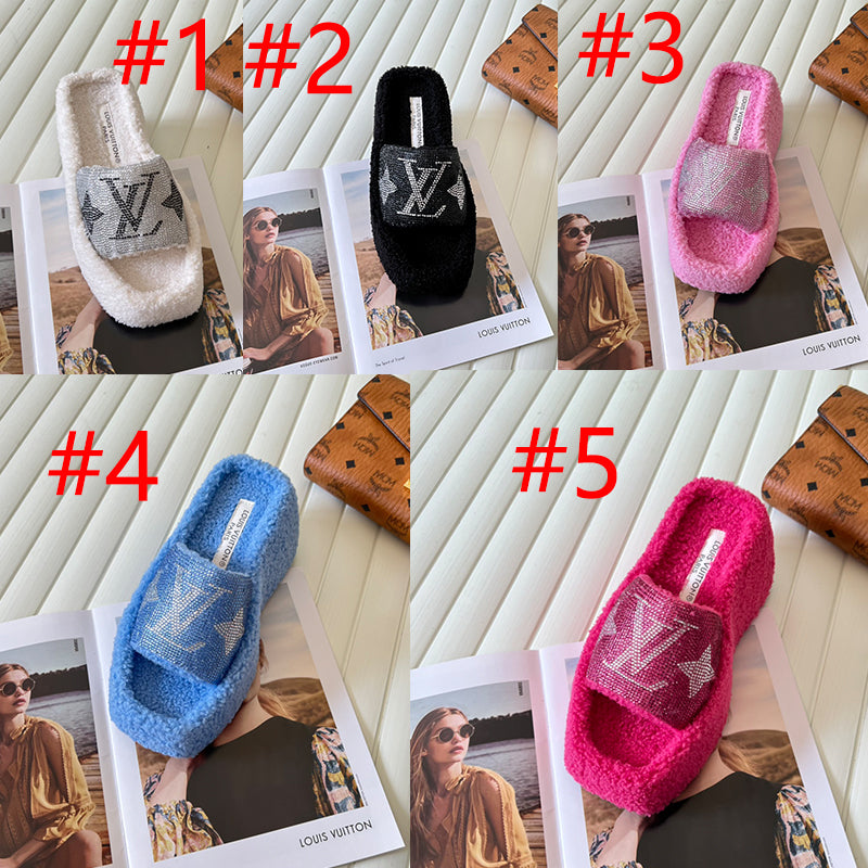 14E91ZDE Stylish Slippers