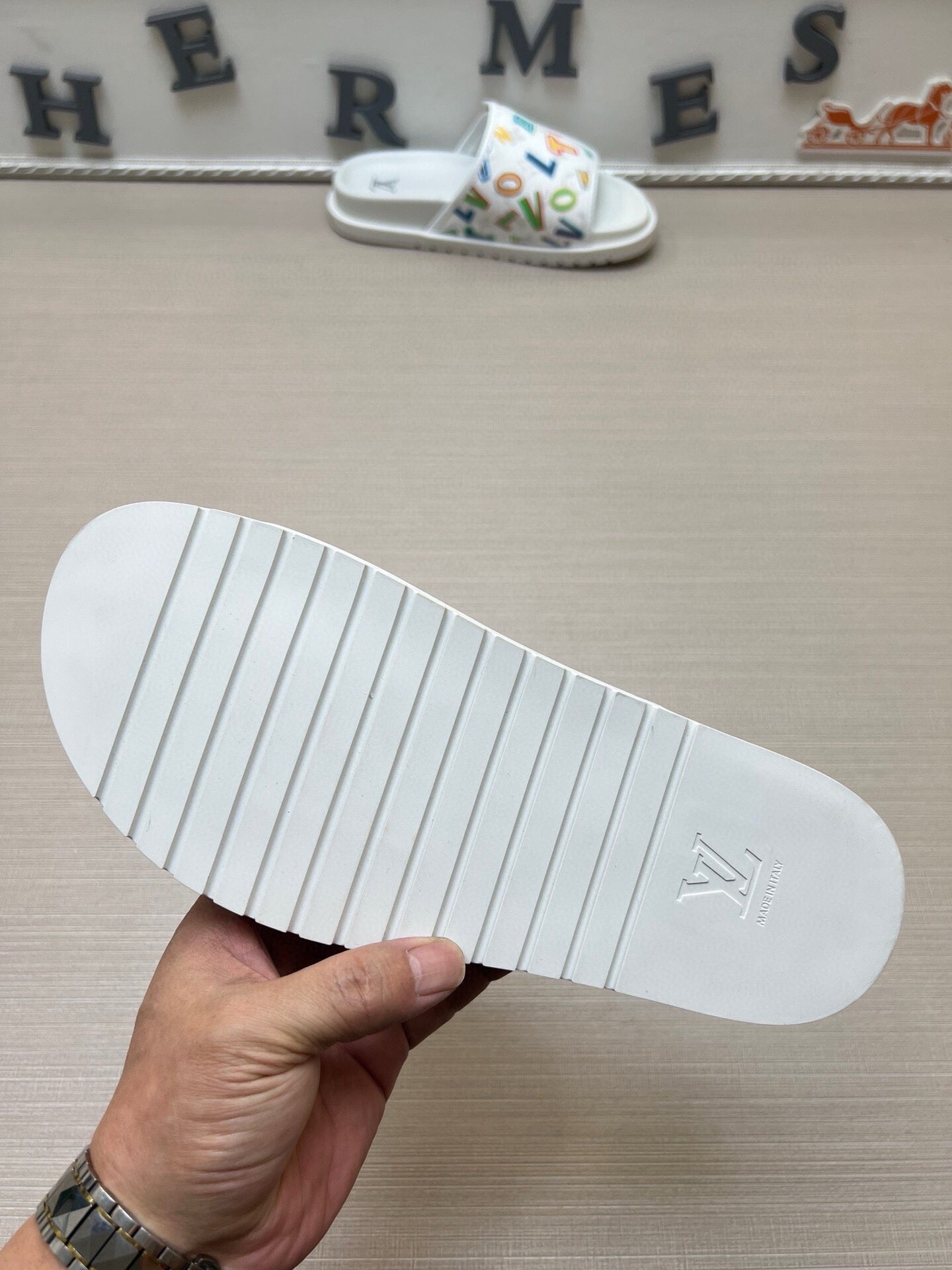 5WE247ZDE Stylish Slippers