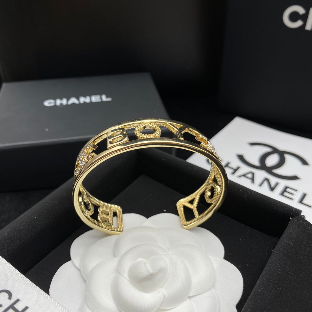 1C217KDE Stylish Bracelets