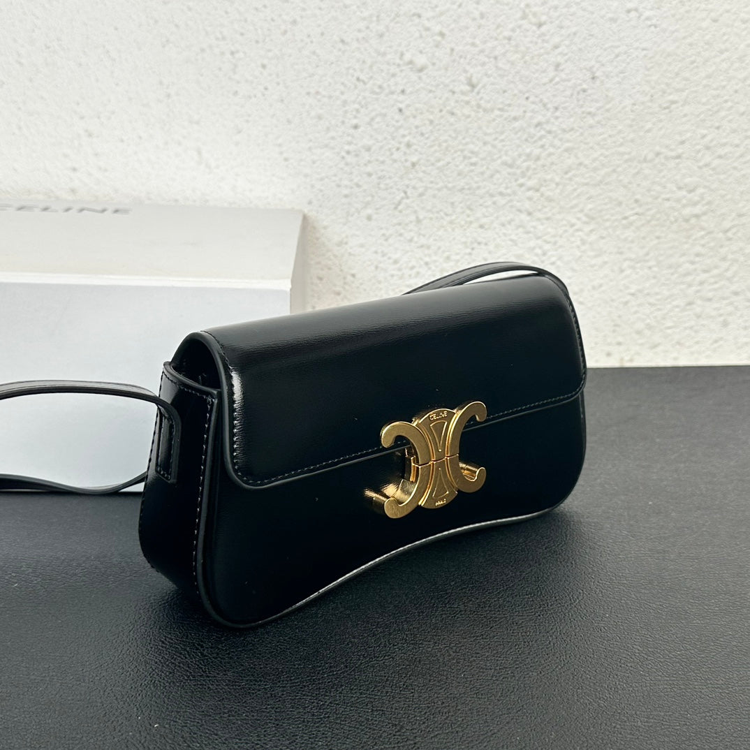 1XE271BDE Stylish leather bag 