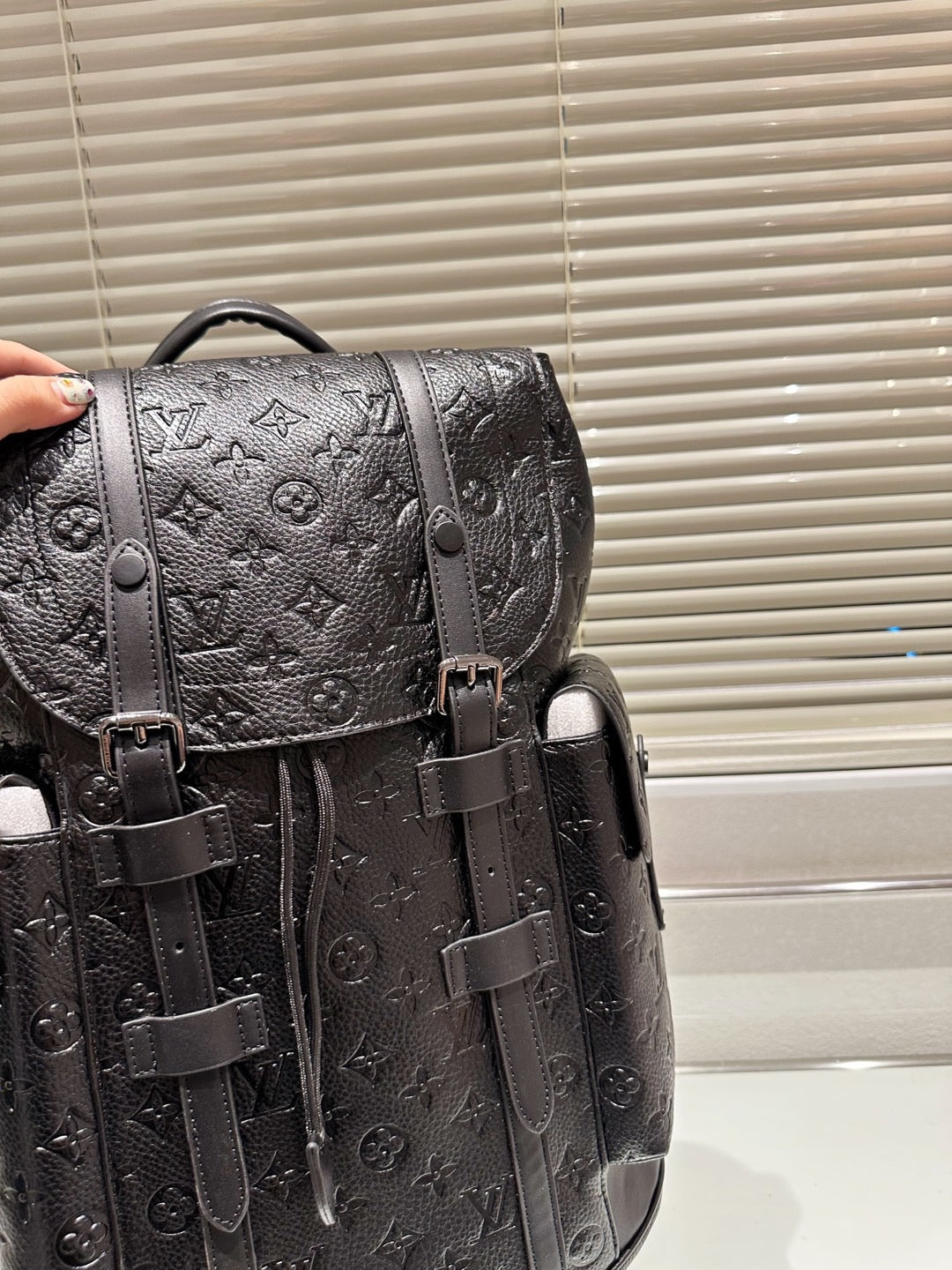 6XE57BDE Stylish leather bag 
