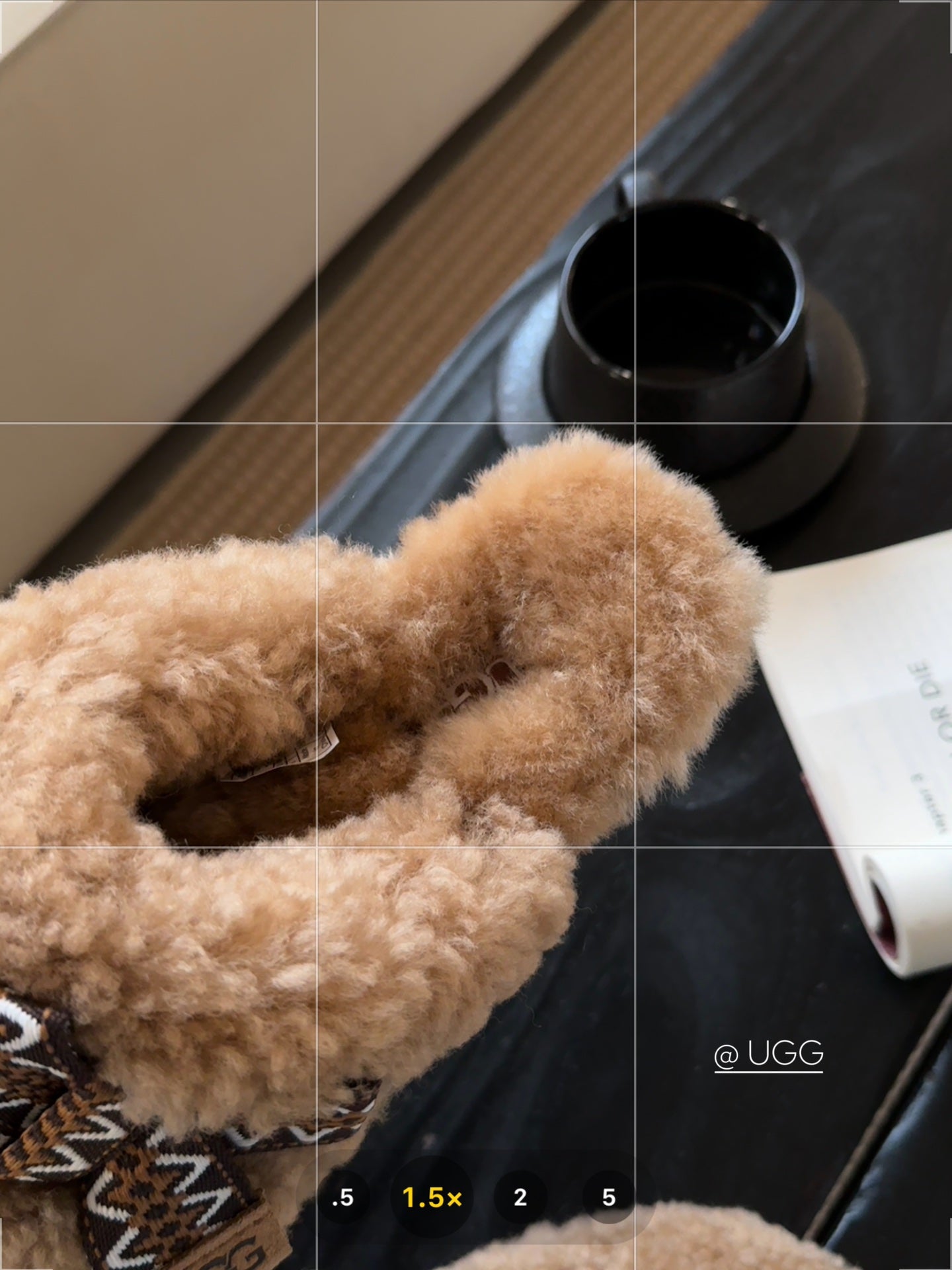 1JU11ZDE Stylish Slippers