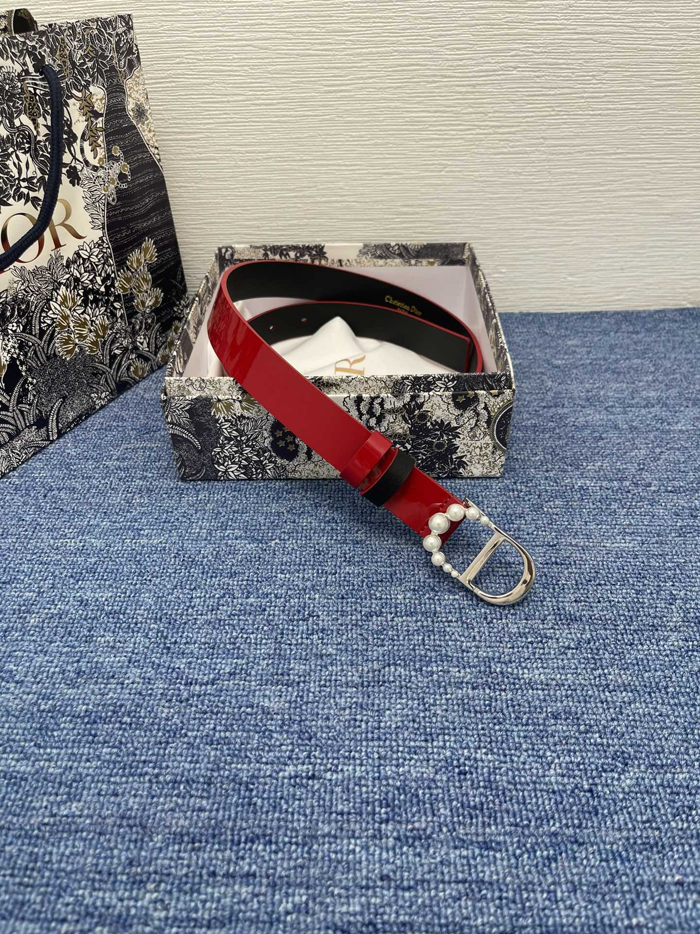 155RD199PDE Stylish  High quality belt With full package