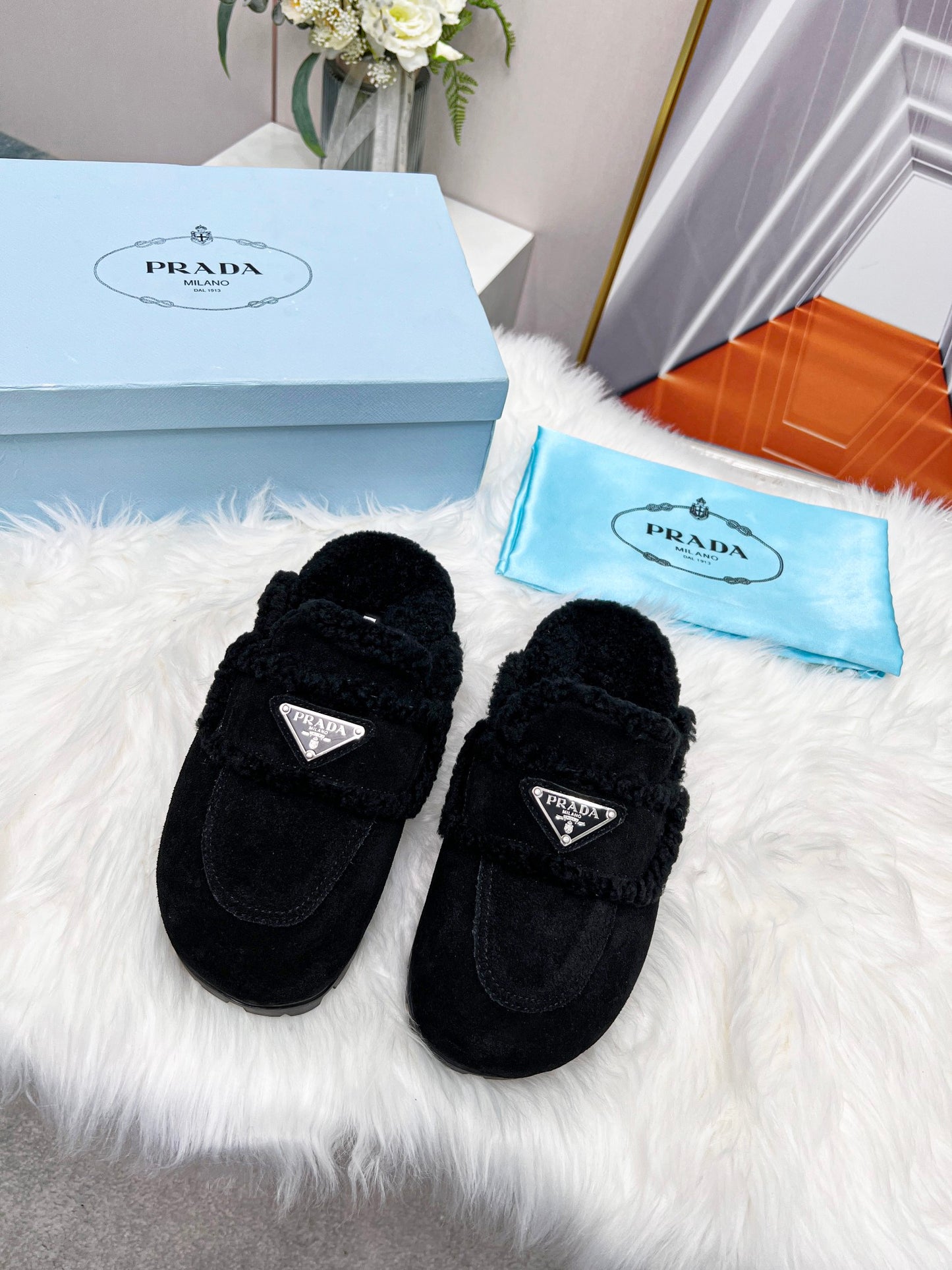 1LPD22ZDE Stylish Slippers