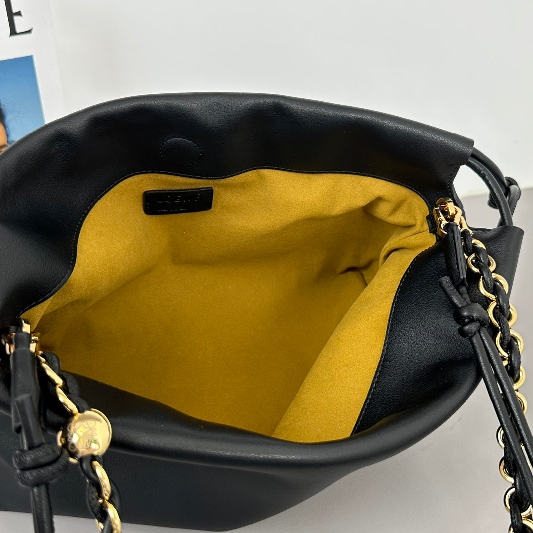 1XA64BDE Stylish leather bag