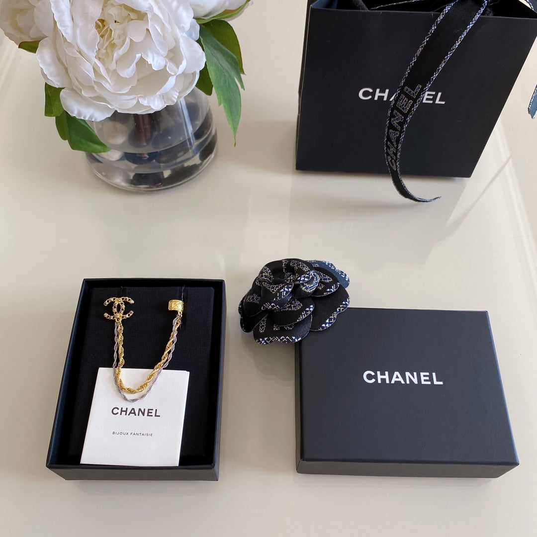 1YC138EDE Stylish Earrings