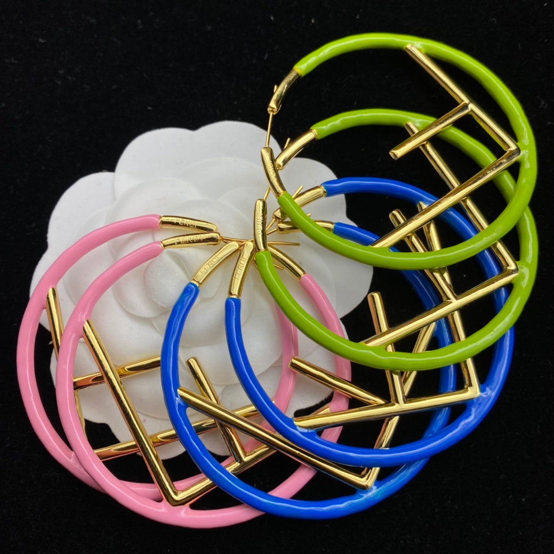 14F433EDE Stylish Earrings