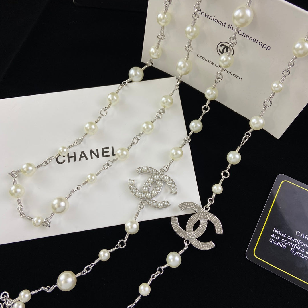 14C825KDE Stylish Necklaces