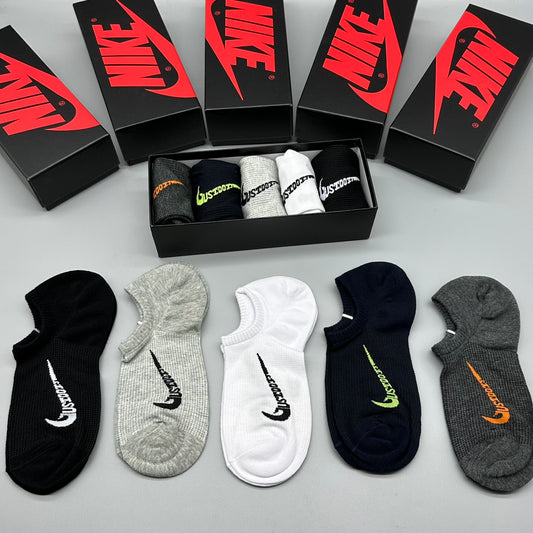 235QA48SDE Stylish socks(5 pairs )