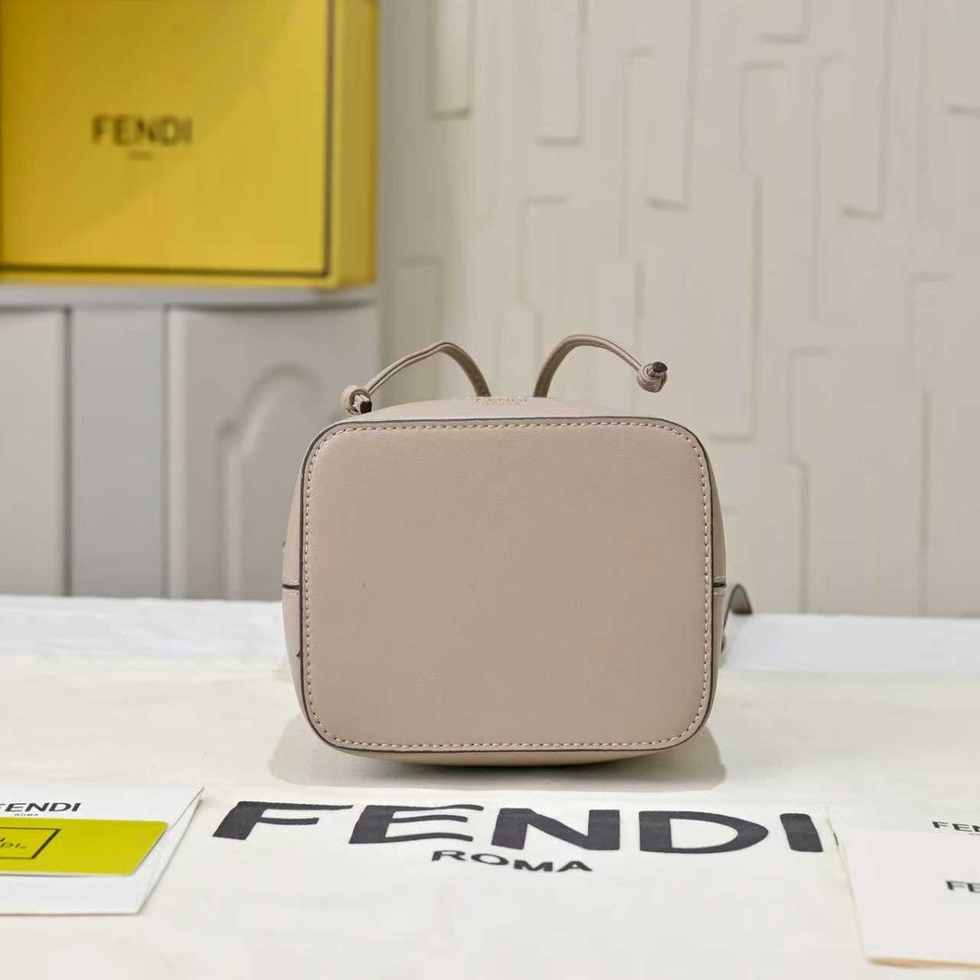 15RF11BDE Stylish bag