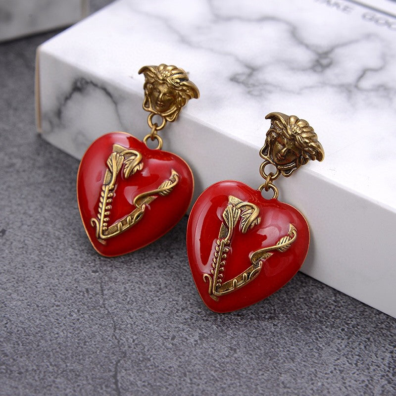 1YV307EDE Stylish Earrings