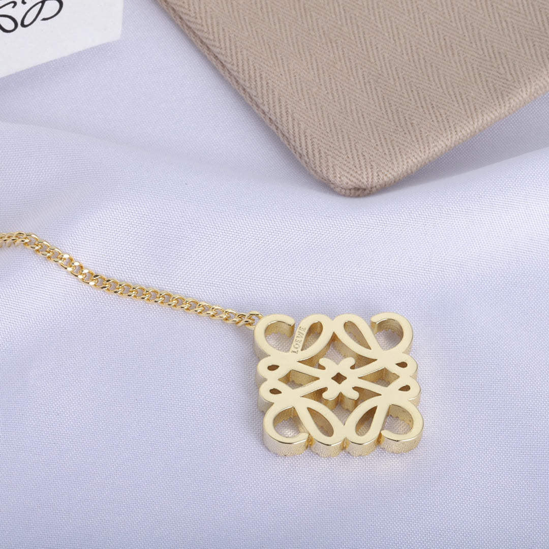 175RA37XDE Stylish  Necklaces