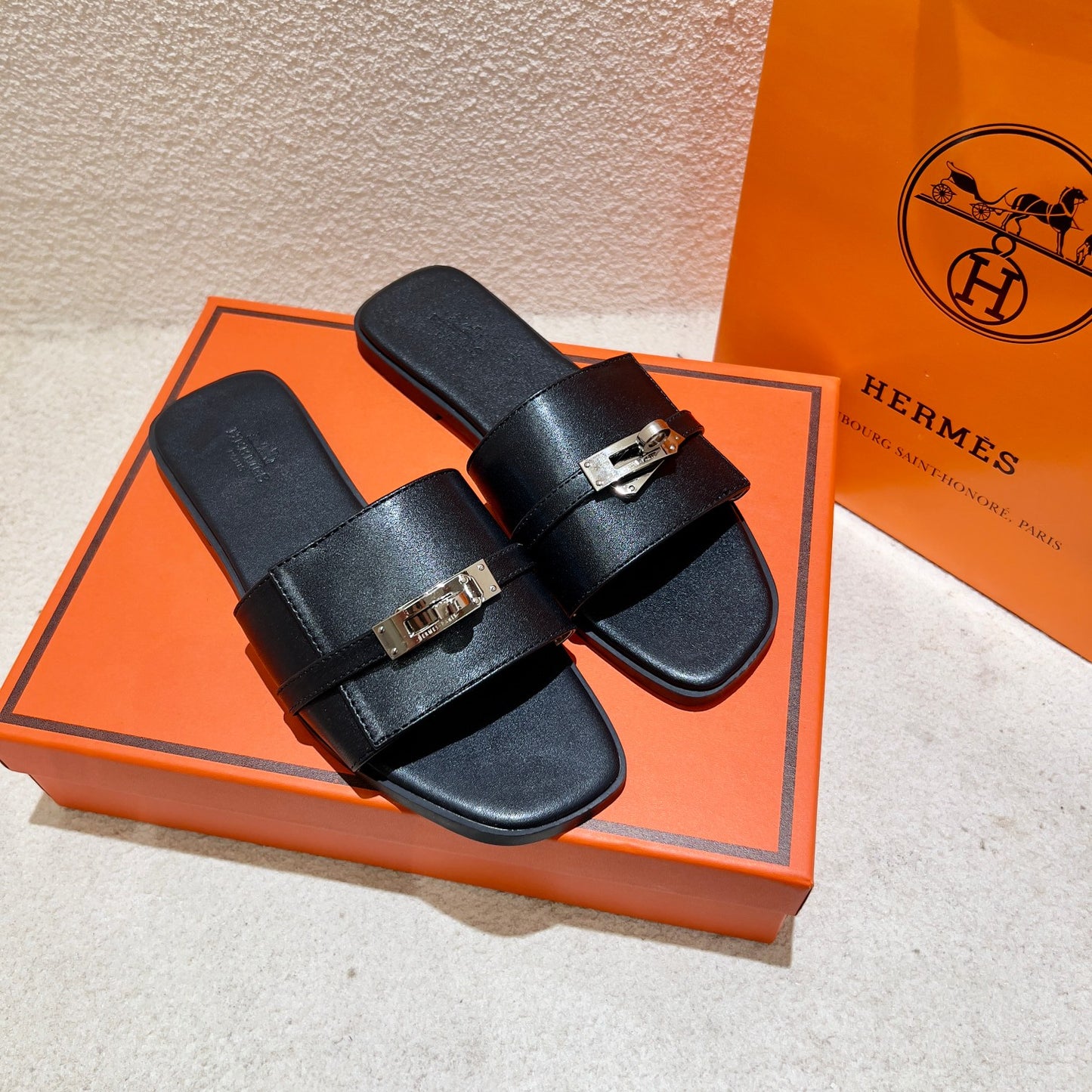 14H201ZDE Stylish Slippers