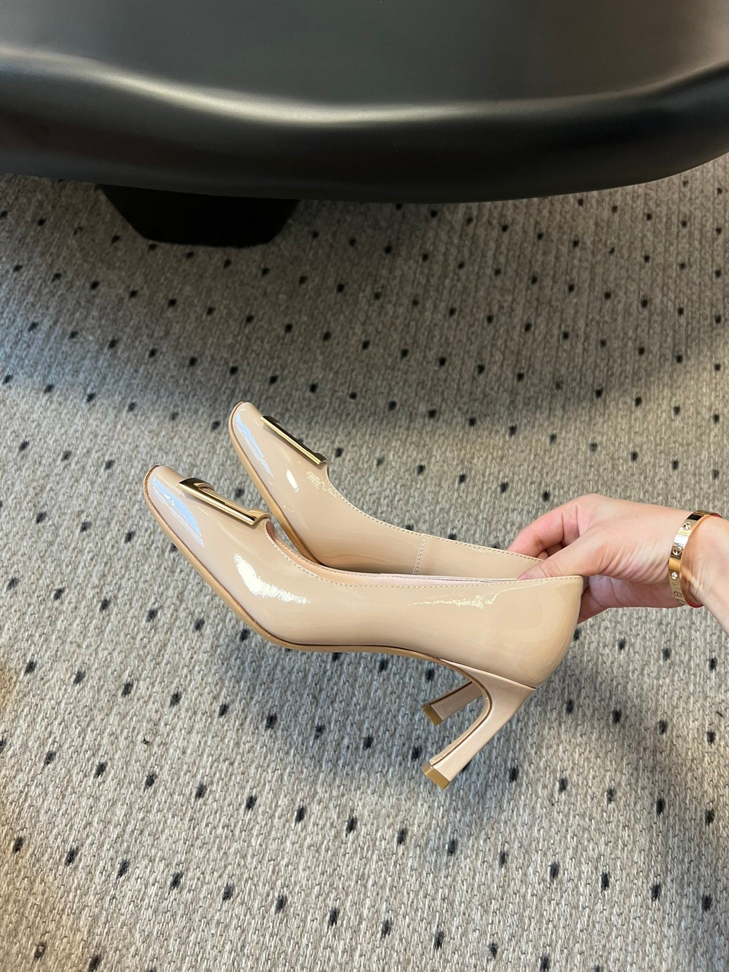 1ZA250ZDE Stylish High heels