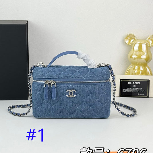 1WC84BDE Stylish Canvas bag