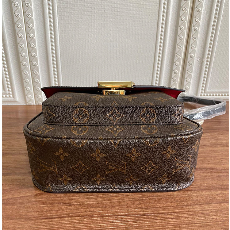 1E55BDE Stylish leather bag 