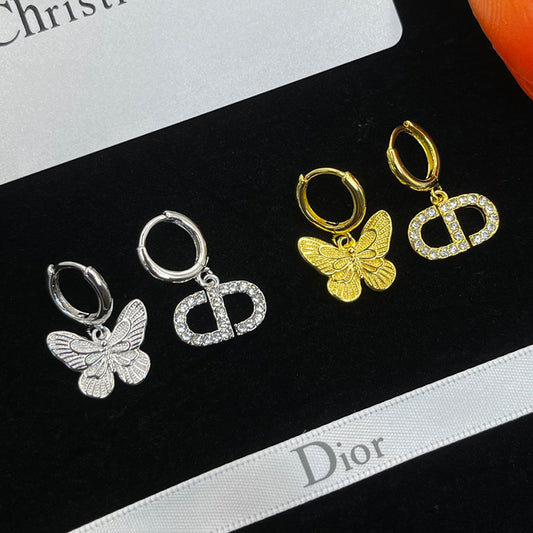 14D1062EDE Stylish Earrings