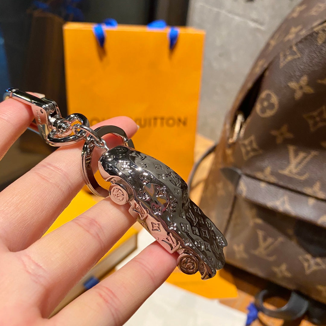 1E19ADE Stylish  Keychains
