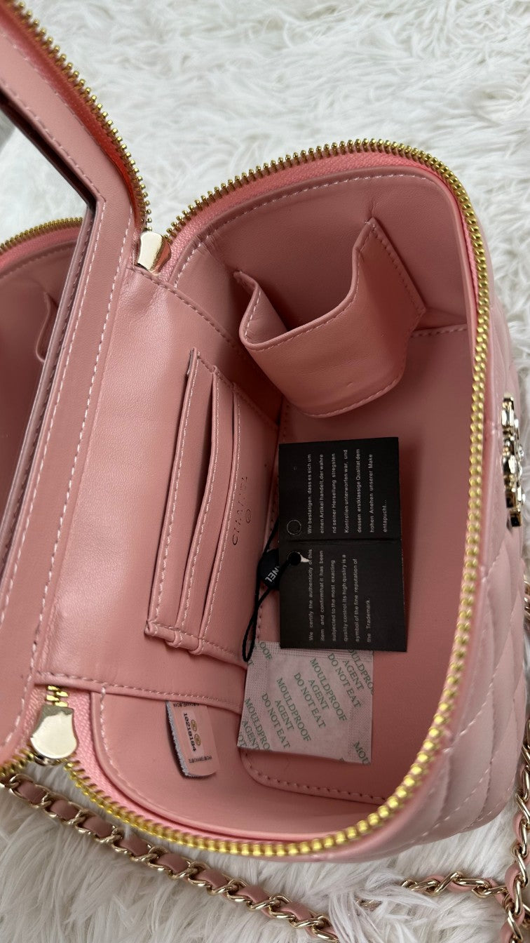 1XC377BDE Stylish leather bag 