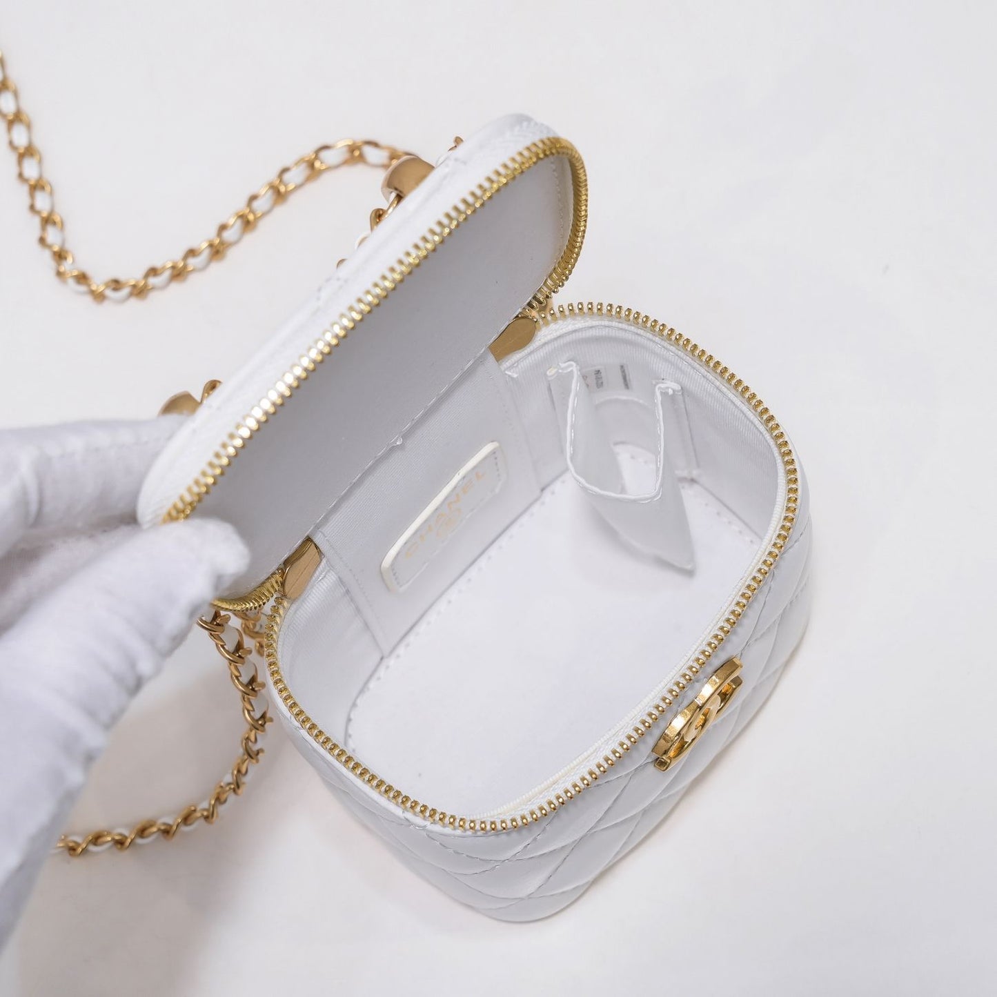 1XC45BDE Stylish leather bag 