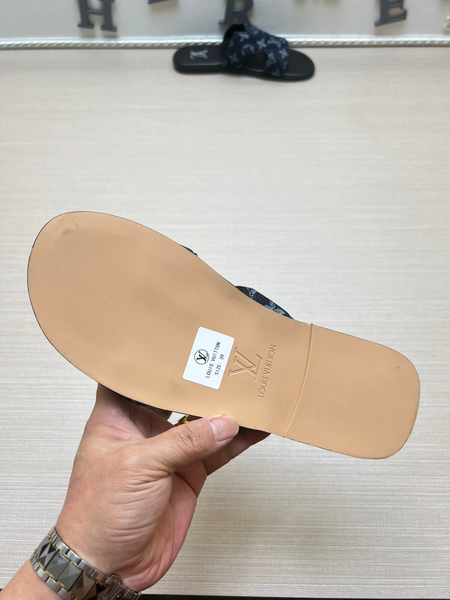 54E29ZDE Stylish slippers