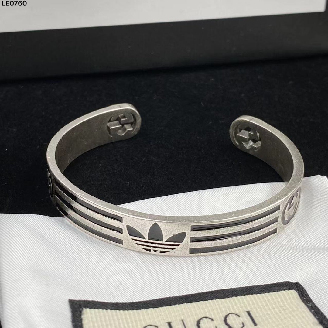 1XB354KDE Stylish Bracelets