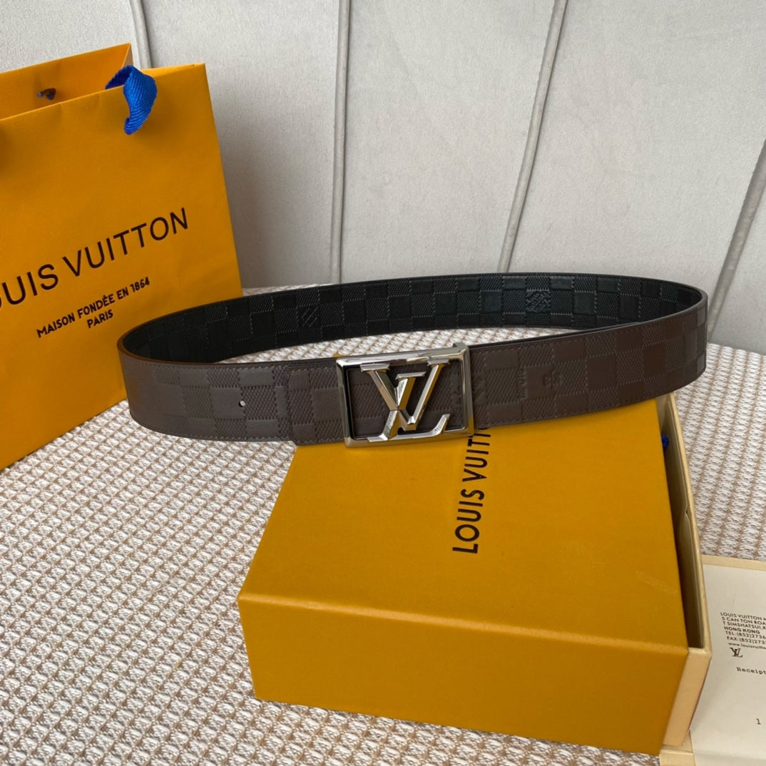 14E1PDE Stylish  High quality belt With full package