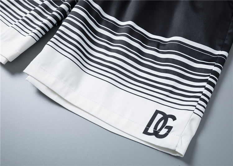 145RA77UDE Stylish shorts