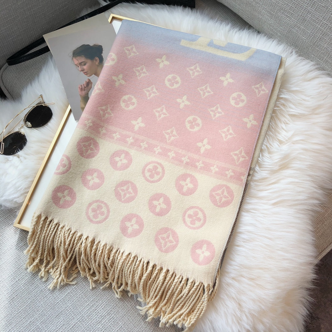 175RE45WDE Stylish Winter Scarves