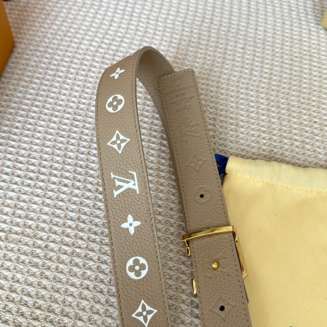 14E19PDE Stylish  High quality belt With full package