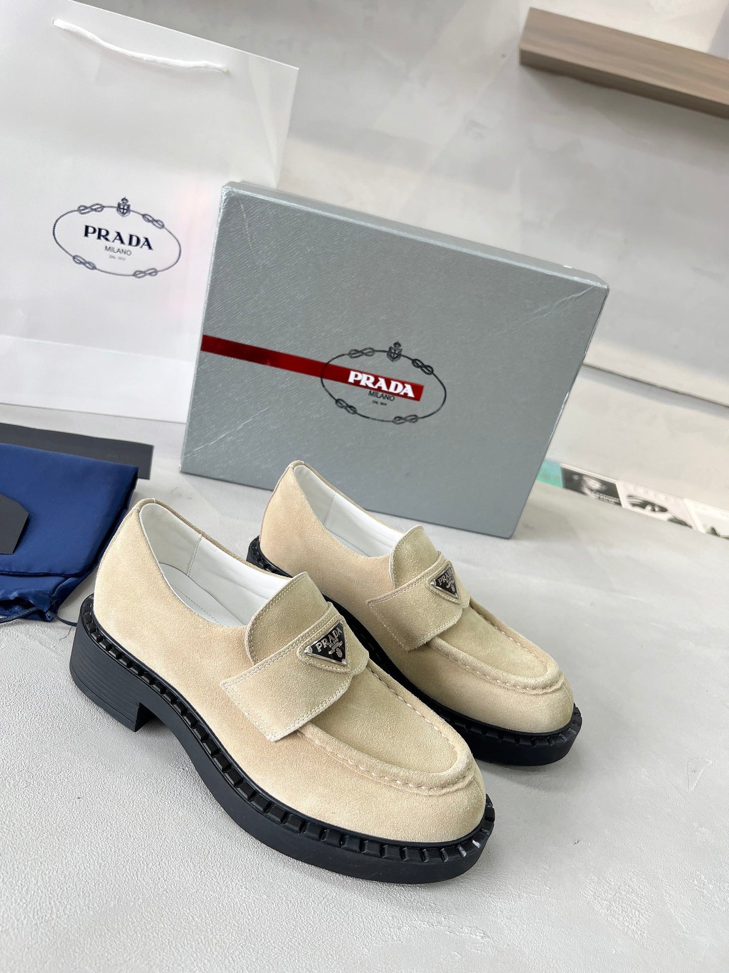 285ZPD64ZDE Stylish  leather  Casual shoes