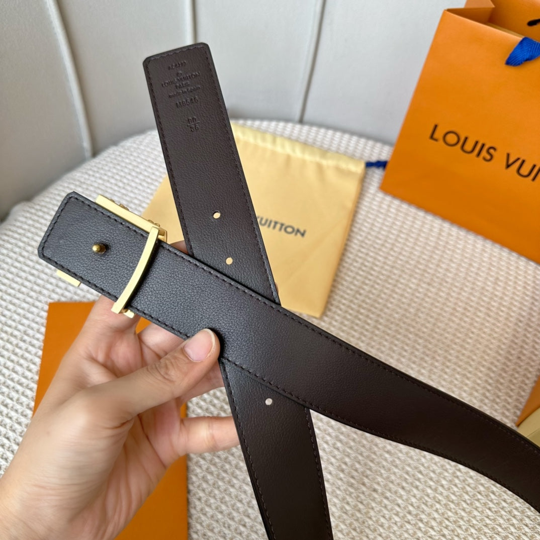 14E64PDE Stylish  High quality belt With full package