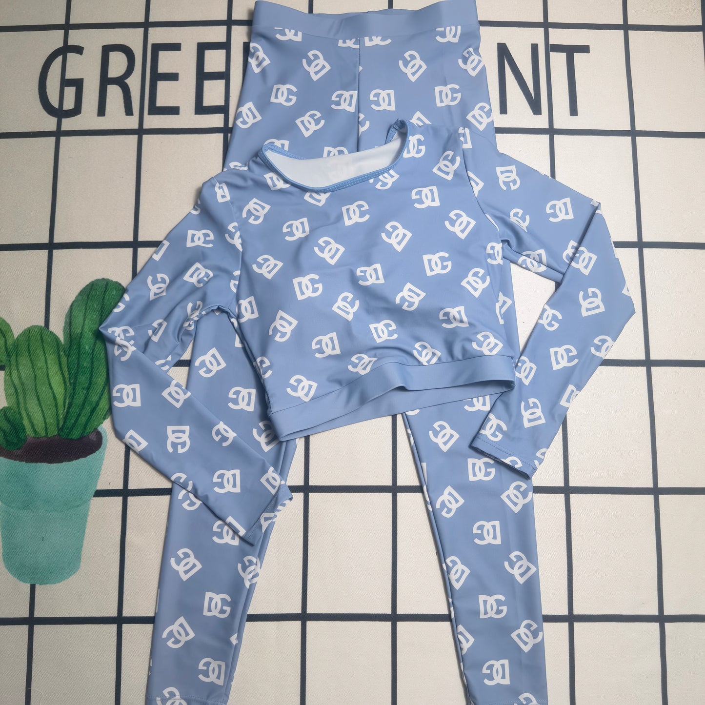 145ZA361YDE Stylish Long sleeve swimsuit