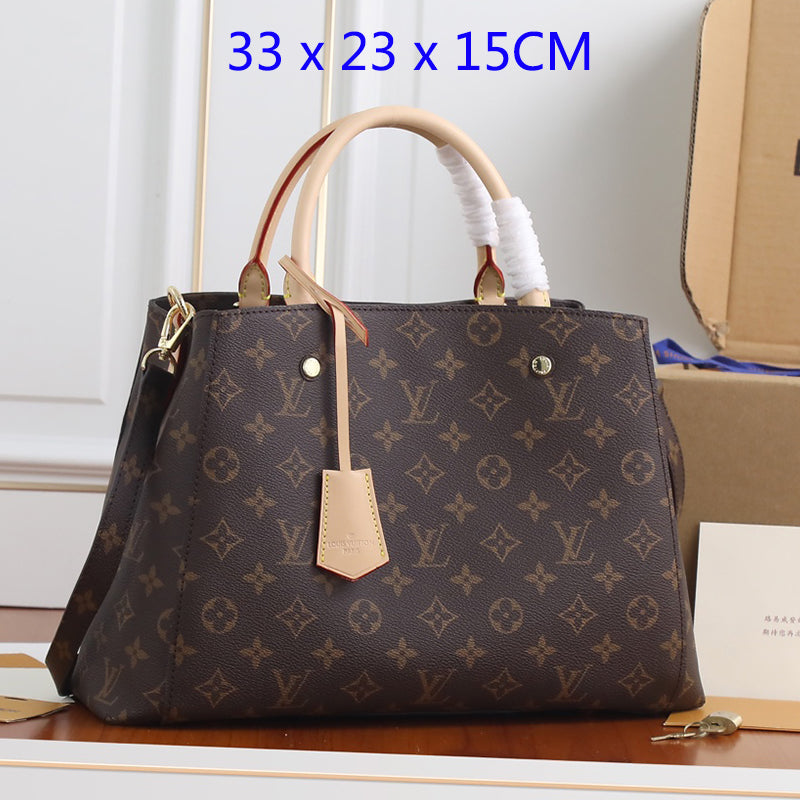 2XE317BDE Stylish leather bag 