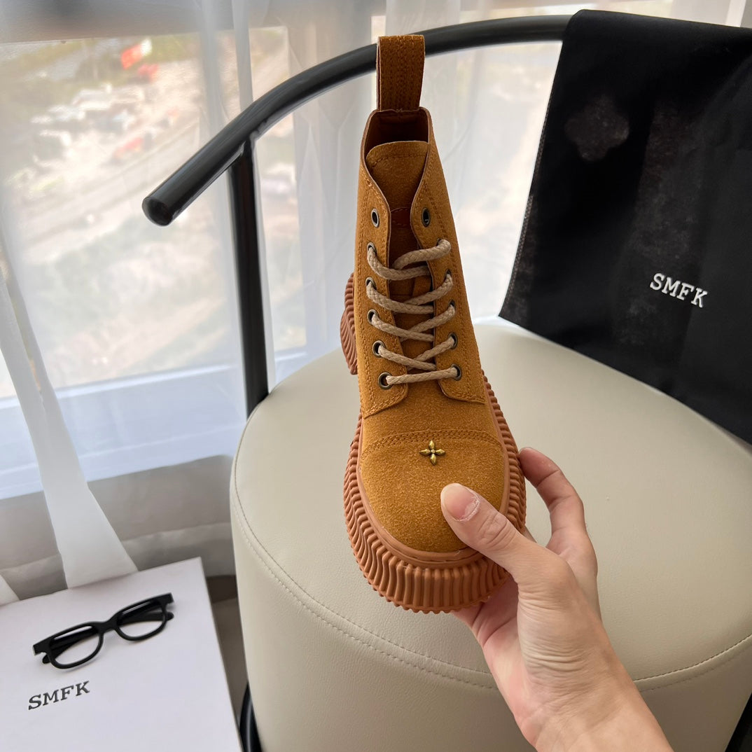 1JA18ZDE Stylish boots
